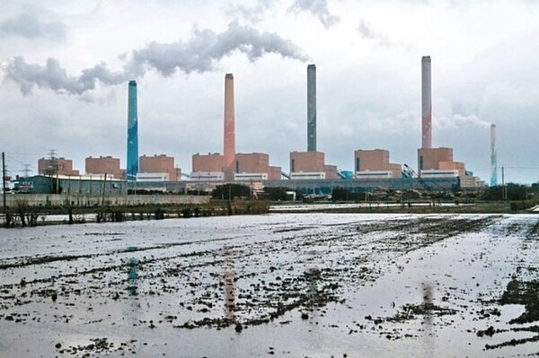 台中火力發電廠。圖/聯合報系資料照