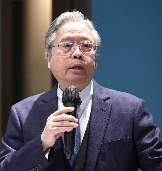 合作金庫銀行董事長雷仲達今天上午在信託公會活動致詞身影。記者侯永全/攝影