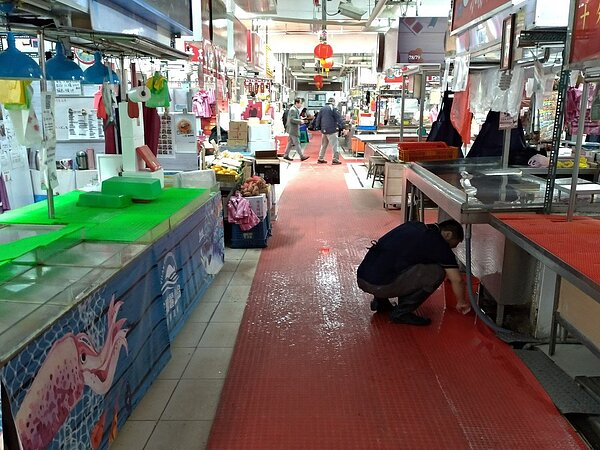 新北市公有市場12月仍有超過百個攤位待租。圖/翻攝新北市市場處官網