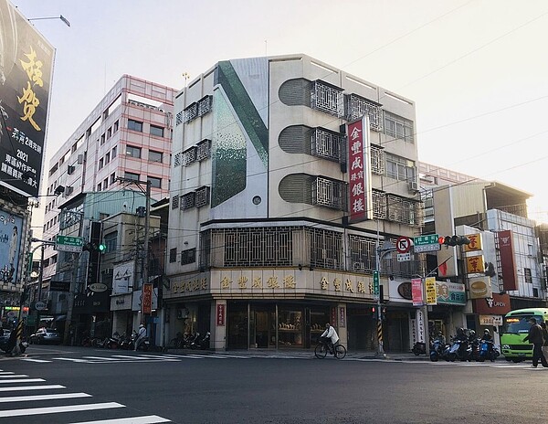 嘉義市2022年公告土地現值出爐,金豐成銀樓區段蟬聯「地王」。記者李宗祐/翻攝
