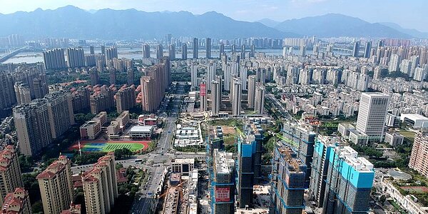 機構報告顯示,因連續多月房市降溫、交易下滑,大陸多地新房庫存持續上升,截至11月底,已創下逾五年新高。圖/中新社