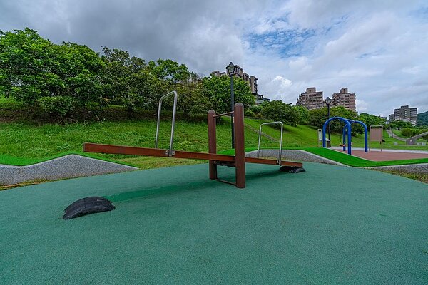 瑞芳區四腳亭遊戲場啟用。圖/新北市府提供