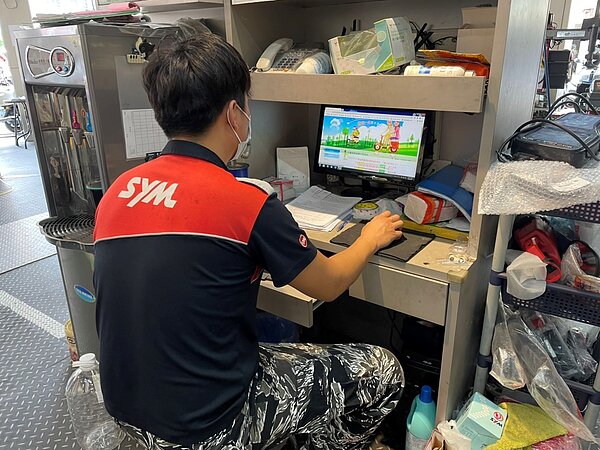 老舊機車換新要快，明年起不再補助七期燃油機車。圖／台中市環保局提供