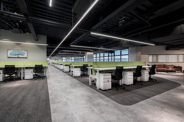 國泰金控13日宣布，其台中烏日資訊開發中心（CDC）開幕，斥資上億元，希望吸引更多科技人才，打造中台灣第一座金融科技研發基地。圖／國泰金