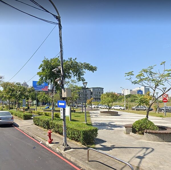 三重德厚公園。圖/翻攝自Google Maps