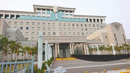 麻豆有瓜子製造業者用工業鹽製造瓜子,台南地院江江姓業者判10個月徒刑併科30萬罰金。(程炳璋攝)