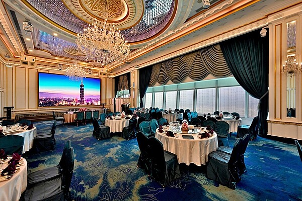 台北101大樓與86樓頂鮮101餐廳合約將至今年底,接下來由「饗賓集團」進駐。圖/摘自頂鮮101餐廳粉絲團