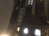 木製隔間...火勢一發不可收拾　桃園男租客命喪火窟