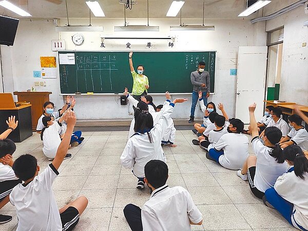 技職類私校受少子化波及,不少學校深深有感學生數逐年減少,校長直呼「辦學不難、難在招生!」圖非當事學校。圖/桃園市教育局提供