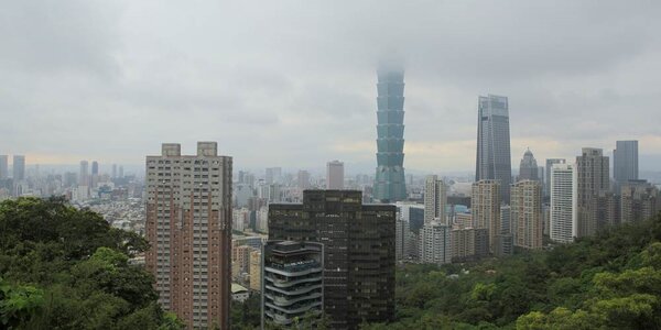 台北101大樓罕見針對頂鮮101餐廳租約期滿不續約提出八點聲明。圖／中時報資料照片