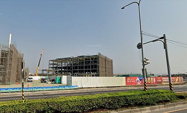 高雄岡山去年第三季至今(2021)年第三季,房價單坪平均漲了2成多,居全台六都行政區漲幅第二,漲勢驚人。圖/google map