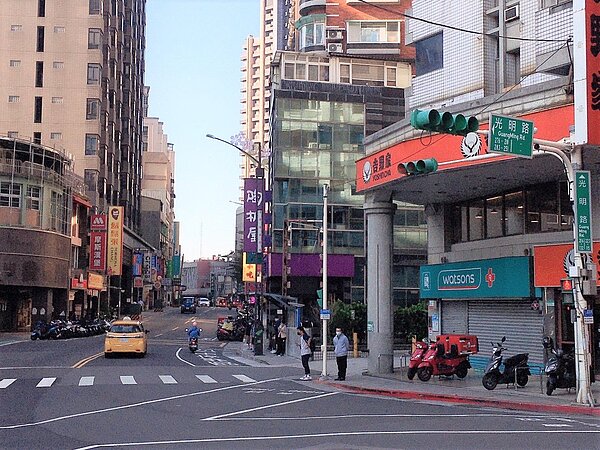 北投區光明路街景。圖/第一建經提供