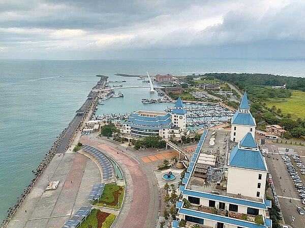 新北市府推動淡水漁人碼頭整體開發案,將採BOT模式引入50億元資金,將每年遊客提升至600萬人次。(新北市漁業處提供/陳慰慈新北傳真)