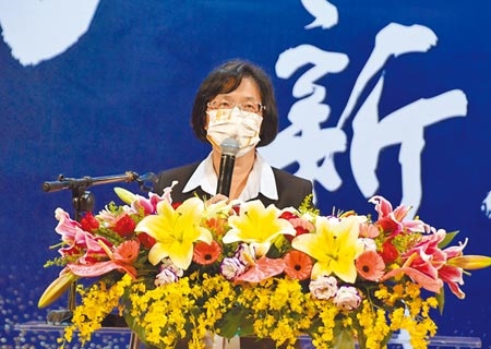 彰化縣政府24日舉辦縣長王惠美就職3周年活動，王惠美向中央喊話「升格七都，彰化先行」。（吳敏菁攝）