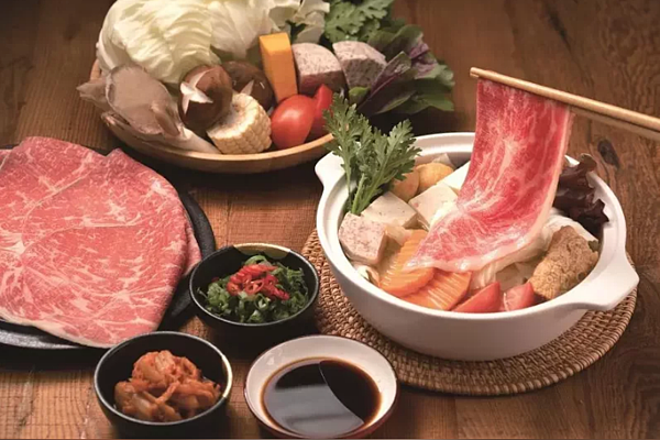 進口牛肉價格大漲,餐廳業者也都跟著漲價。圖/業者提供