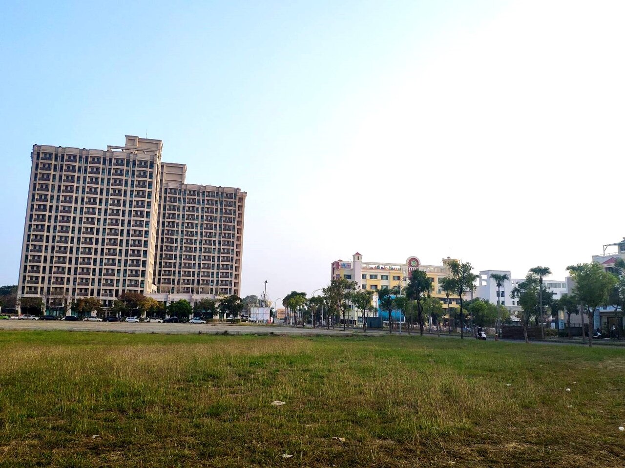 台南市善化區蓮潭里在全台各村里所得中位數排名第十,是新竹以外全台第一,里民更常慷慨幫助弱勢者。記者謝進盛/攝影