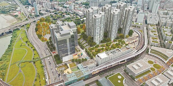 新北市環狀捷運線十四張站「M.Ark新北捷鑽」,29日首度舉辦招商說明會,將是全台史上開發量體規模最大的捷運聯合開發案。圖/新北市政府、仲量聯行提供