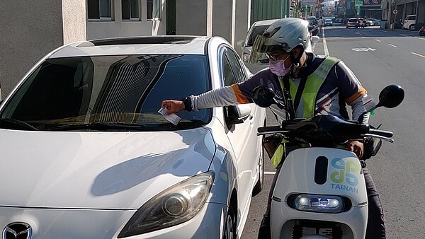 台南路邊停車格2022年元旦當天暫停收費。圖／台南市交通局提供