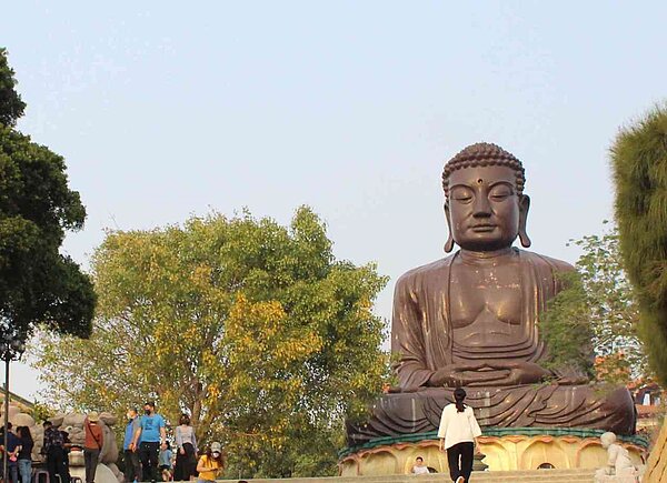 八卦山大佛年久失修,但整修工程停擺1年多,縣府與營造、監造單位解約後,終於重新發包,預計農曆年後動工。聯合報系資料製片