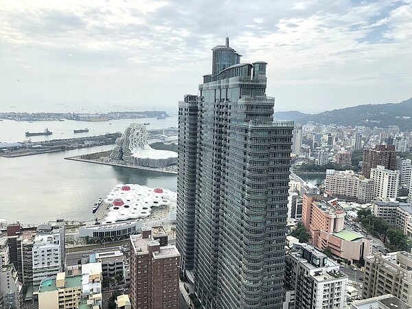 南台灣連幾天空氣品質稍差,敏感族群要留意,建議減少戶外劇烈運動。記者王慧瑛/攝影