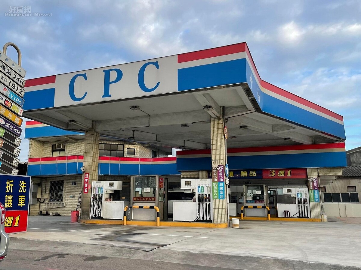 中油宣布明天(3日)凌晨零時起,汽、柴油各調漲0.9元。圖/好房網News記者呂詠柔攝