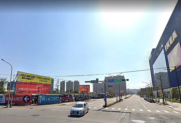 近幾年房市熱度高的桃園青埔特區,建商大舉獵地,近期在地知名建商禾林建設證實砸下23億元購地,土地位置為青埔商圈正核心、近IKEA。圖/google map