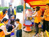 永慶房屋響應公益園遊會關懷弱勢　與民眾同樂歡慶虎年