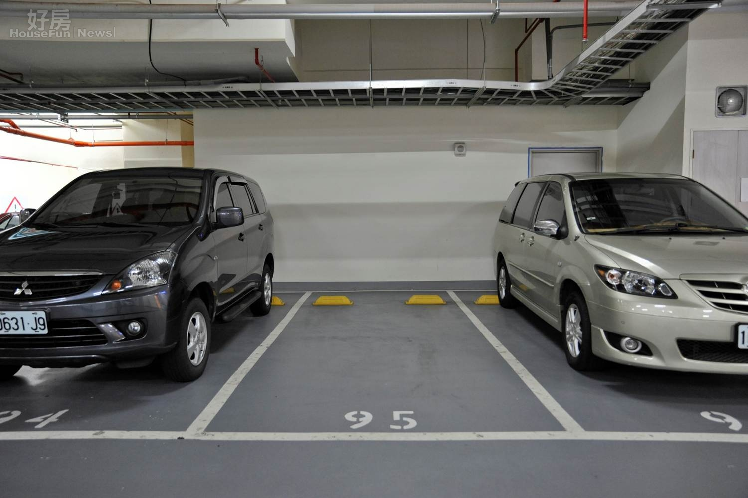 車位買賣學問大,不僅要關心價格,產權及位置都很重要。(好房News記者陳韋帆拍攝)