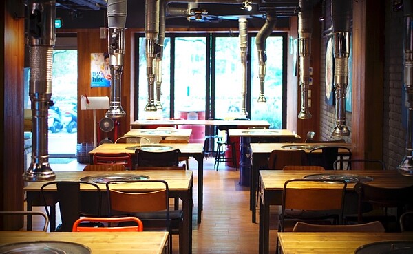 新橋韓式燒肉店。圖/截自業者官網