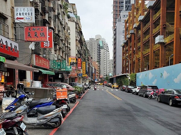 北投明德站。圖/業者提供