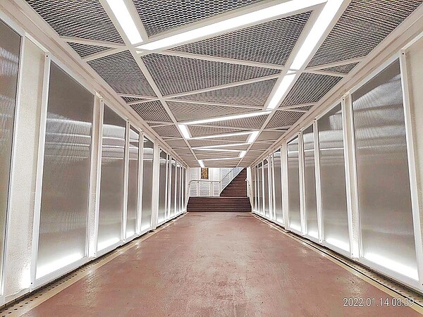 基隆市政府改造基隆城隍廟前及東岸廣場地下道。(基隆市政府提供/楊亞璇基隆傳真)