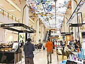 遠百竹北試營運　首日擠3萬人