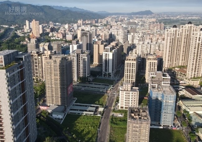 土城暫緩重劃區為近年北台灣的推案熱區，擁有雙捷雙快的交通優勢。圖／翻攝自Google maps