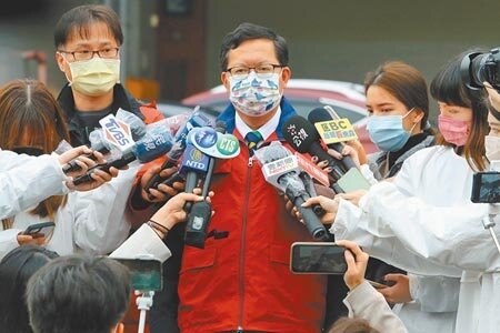 桃園市長鄭文燦表示,疫情延燒,取消桃園市春節至元宵節走春祈福、燈會相關活動,保留靜態活動。(本報資料照片)