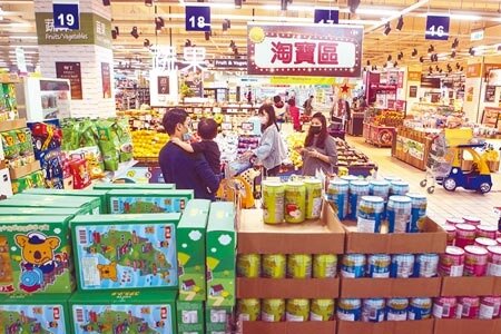 前行政院長陳指出,百年難得一見的通膨已經來了!(鄧博仁攝)