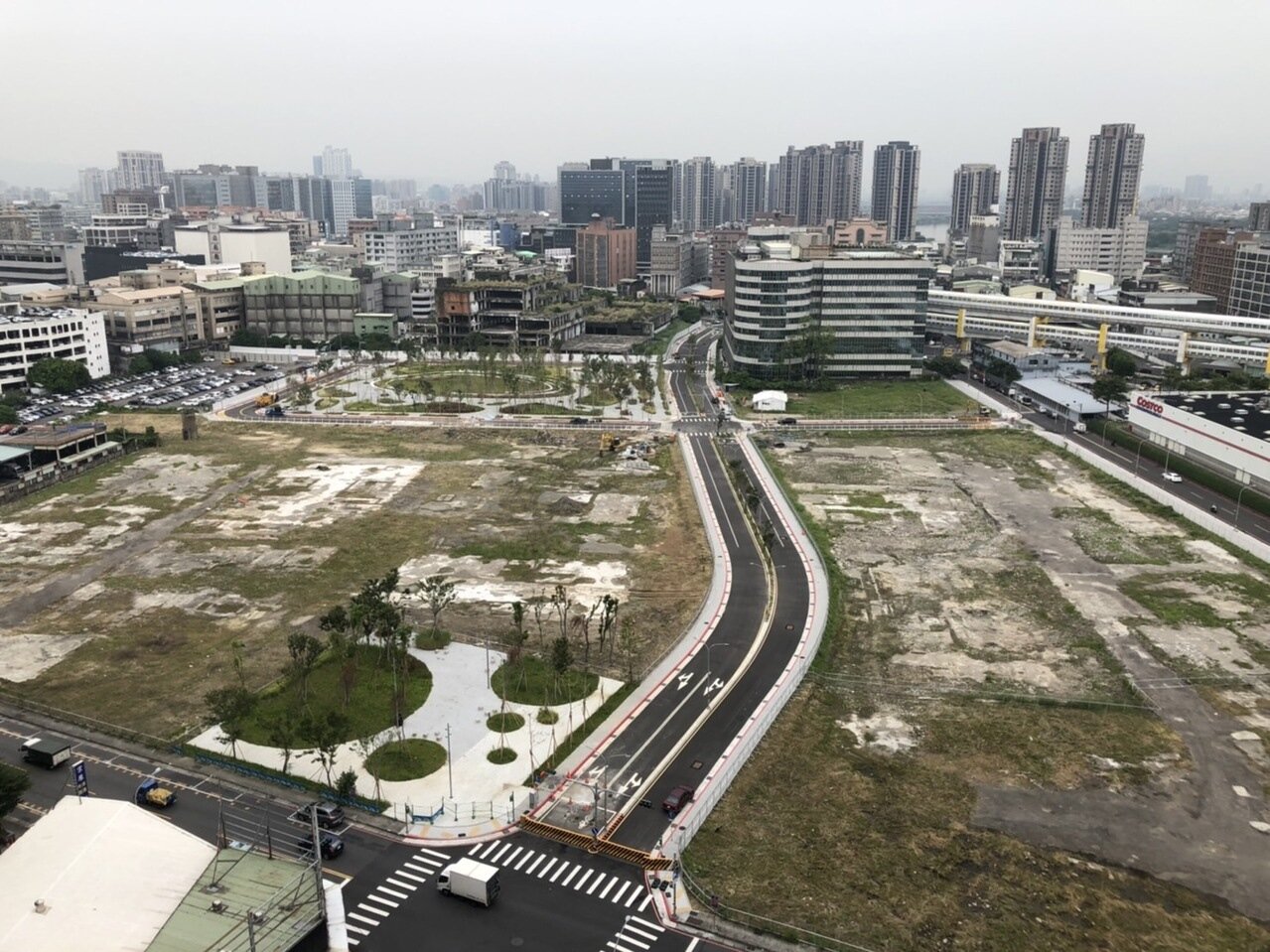 政府打炒房,防堵信用資源過度流向不動產貸款,去年十二月國銀承做房貸與建築融資成長力道創全年新低,資金流向不動產速度變慢。記者陳柏亨/攝影