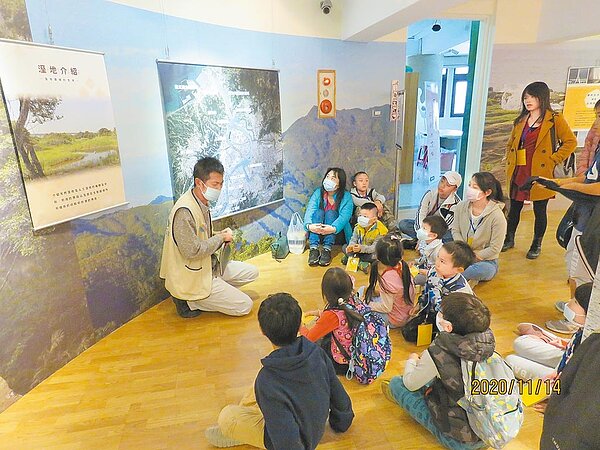 新北市環保局將在春節期間舉辦濕地保育推廣活動,邀請親子一起同樂。圖/新北市環保局提供