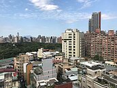 一表看哪裡老宅無緣翻身　這都一年才拆64宅