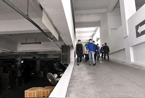 新竹果菜市場改善工程包含集貨場鋪面修復、屋頂防水工程、全棟室內粉刷、梁柱結構修復工程。圖/新竹市政府提供