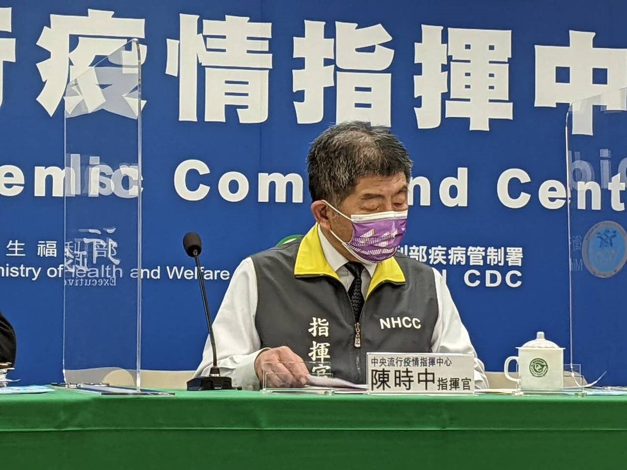 陳時中說,為避免旅客的疑慮及誤解,後續松山機場將於採檢區域張貼明顯告示說明相關感控及清消作業,請民眾安心使用。記者謝承恩/攝影