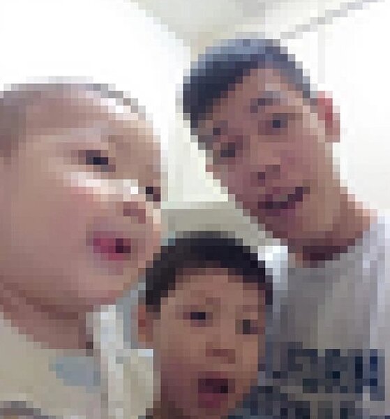 台中市蕭姓軍人13日凌晨疑殺害兩子後墜樓,而他臉書在案發前,疑透露動機因妻子疑似外遇而起。圖/摘自蕭姓軍人臉書