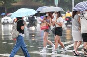 台南、高雄大雷雨　6縣市大雨特報注意雷擊