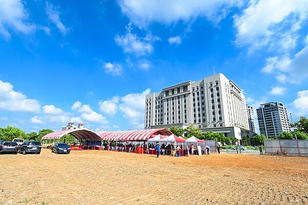 中路重劃區「司法公園」預計今年底完工。圖/桃園市政府提供
