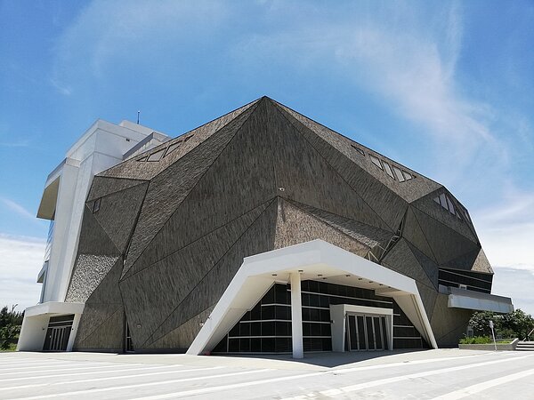 場館建置分成三大階段,包含主體結構工程、基本營運設施工程、營運展示裝修工程。圖/台中市政府提供