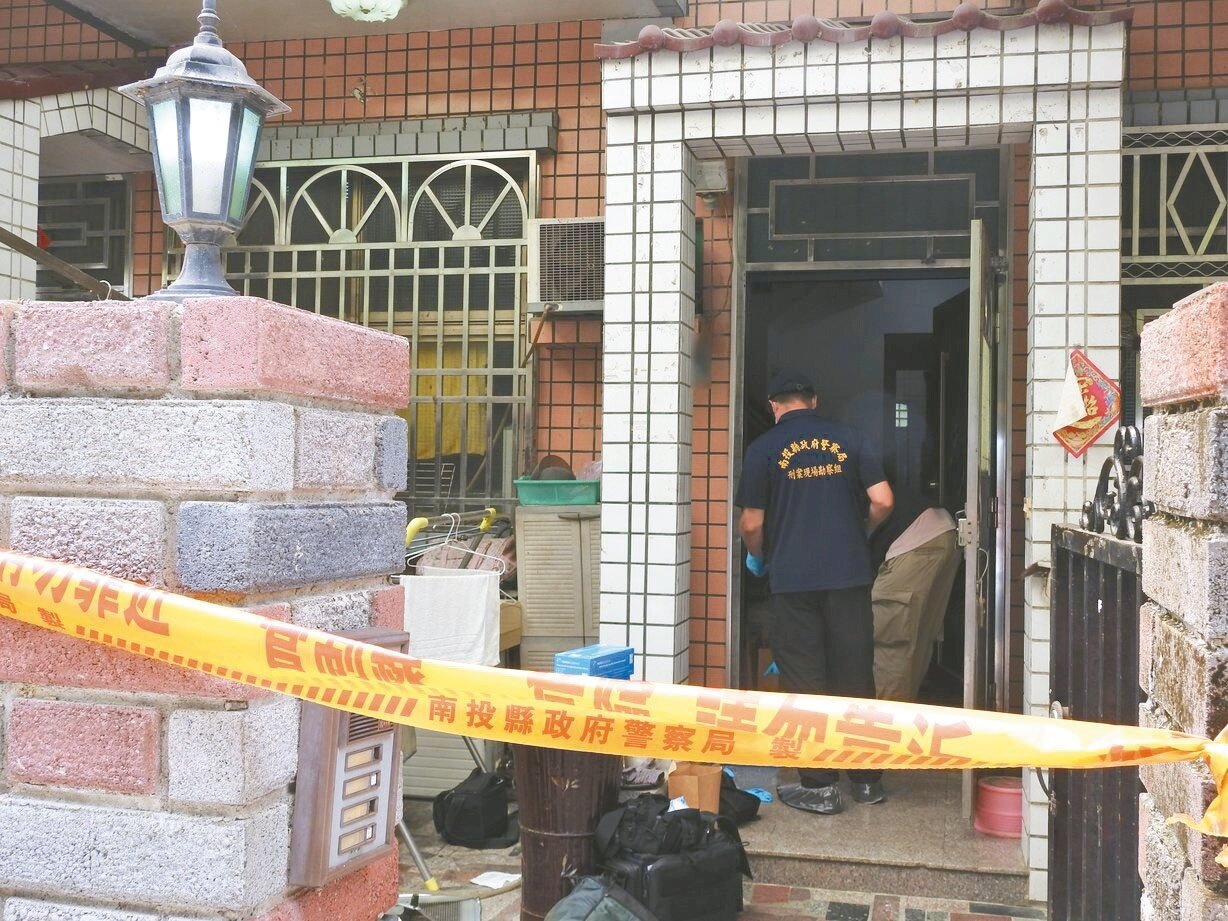 南投張姓移工仲介昨被發現陳屍租屋處客廳,生前疑遭綑綁痛毆,其金飾、現金不翼而飛。記者賴香珊/攝影