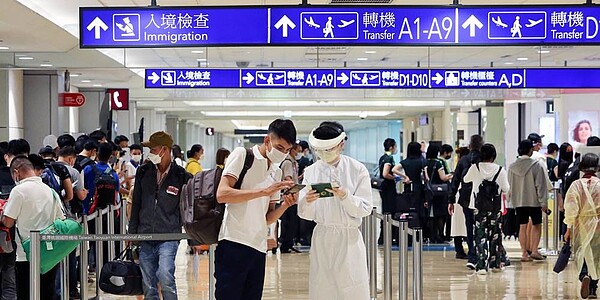 交通部長王國材指出,開放邊境是遲早的事,下一階段就是開放觀光簽證。圖/中時報系資料照