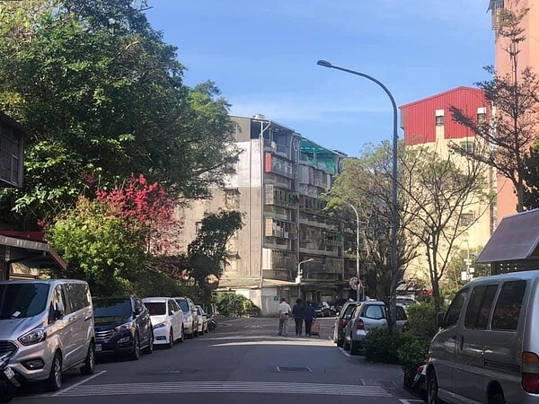 景東里整潔的社區景觀。圖片擷取自景東里里民交流園地Facebook
