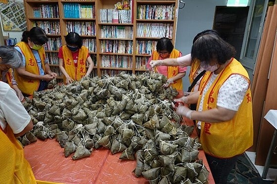 瑞光里舉辦的端午節佳節活動。圖/取自台北市鄰里服務網