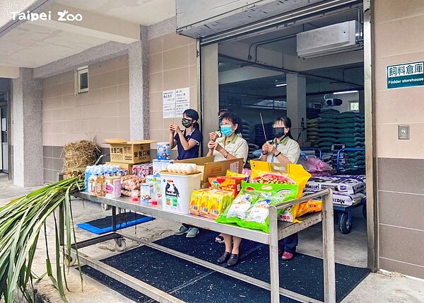 動物園舉行「慰靈祭法會」，今年二度線上直播舉辦。（圖／北市動物園提供）