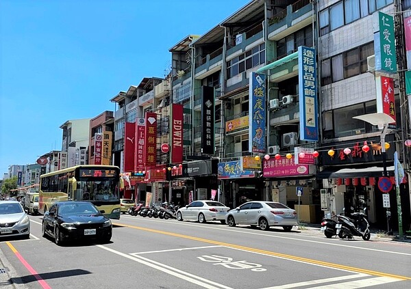 南投縣10年來所得微增0.5%,房價卻上漲逾6成。 圖/台灣房屋草屯中興加盟店提供